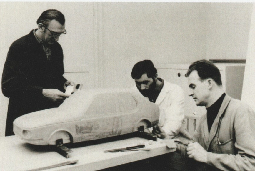 10 Hans Fleischer, Eberhard Heinig, Hans Lehmann (aus: „technik in form – gestalter rudolf eberhard heinig“, Museum für Stadt- und Technik Ludwigsfelde 2022)