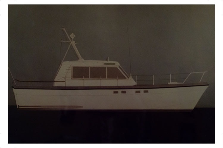 GST-Motorausbildungsboot (ca. 12,30m lang, glasfaserverstärkter Kunststoff) Collage, farbiges Papier, 1973; Auftraggeber: VEB Yachtwerft Berlin-Köpenick